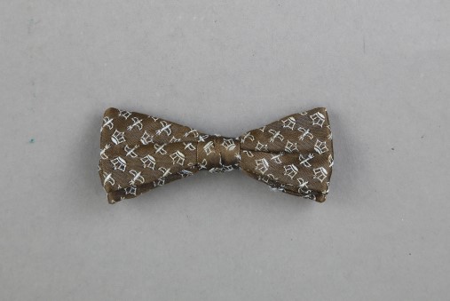 Image of bow tie